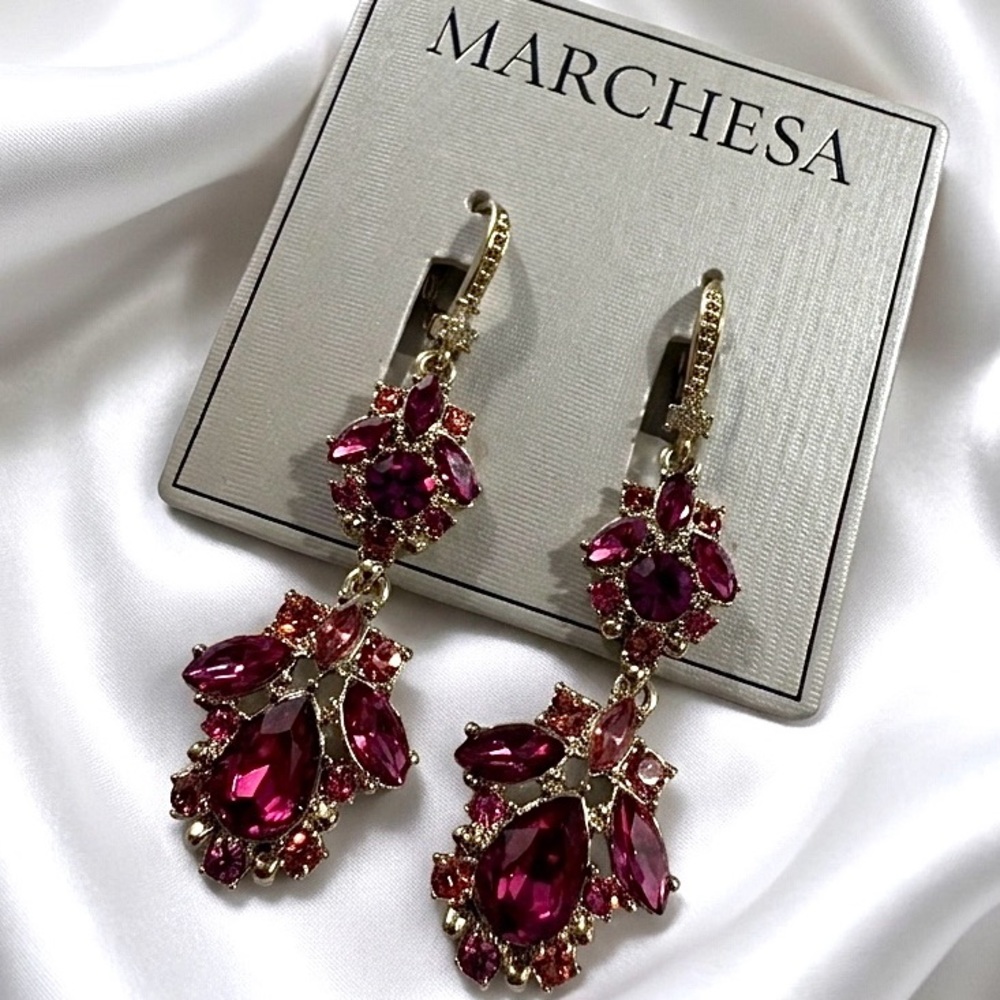Marchesa
Gold Tone Pink Cluster Double Drop Earrings